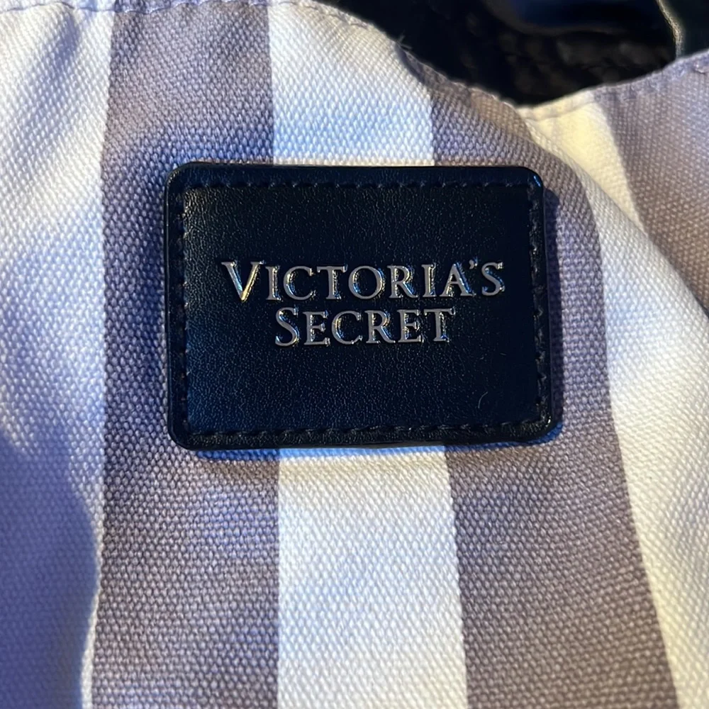 Victoria’s Secret Tote - Picture 2 of 5